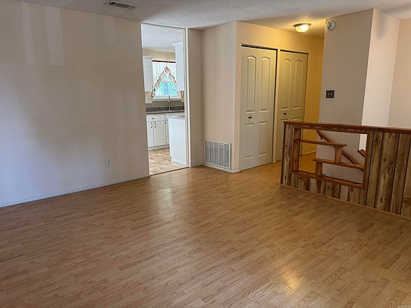 5th image of 108 Gareth Ct
