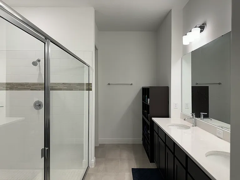 9757 Neruda St — Photo 12