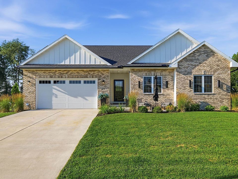1st image of 413 Gunderson Dr