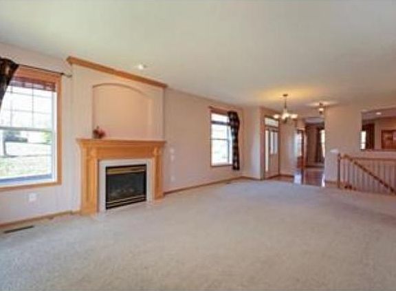5th image of 13900 54th Ave N #2001