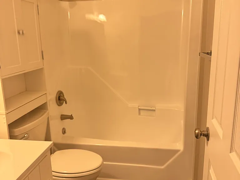 603 W Waddell St #605 — Photo 7