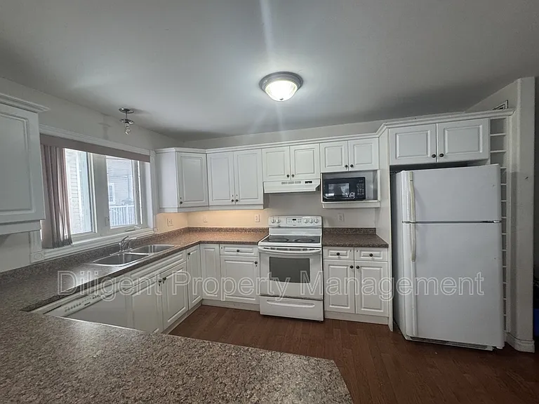 157 Milroy Dr #PROPERTY — Photo 17