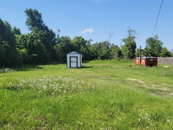 2209 E 9th St, Panama City, FL 32401