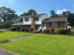 4904 Leatherneck Rd, Virginia Beach, VA 23455