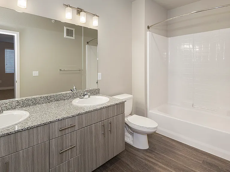The Overlook at Interquest Apartments — Photo 63