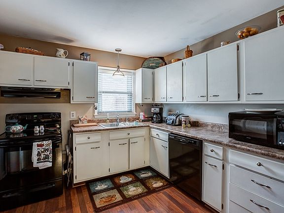 3rd image of 2320 Ben Ali Ct