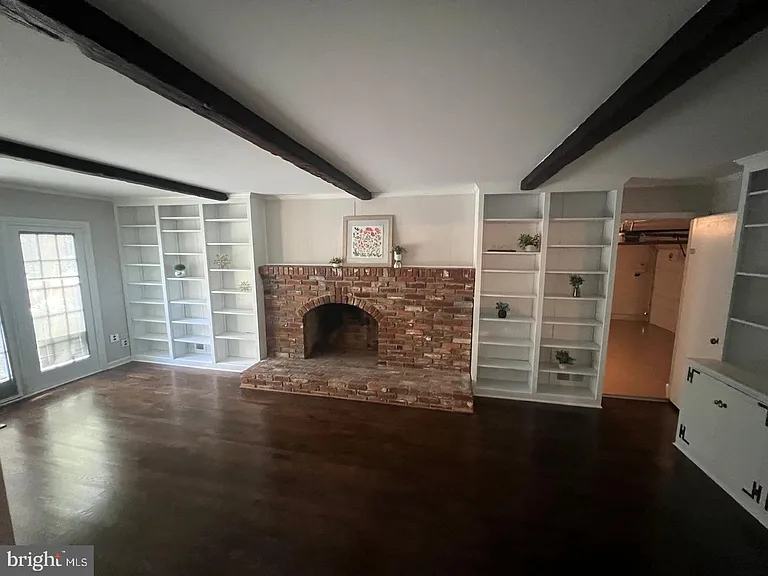 1197 Meadow Green Ln — Photo 29
