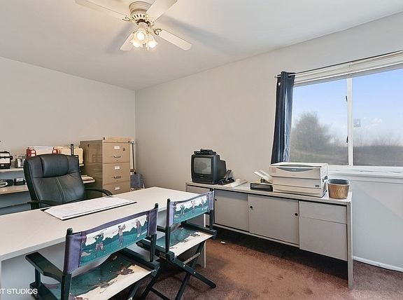 5th image of 1660 Cornell Dr