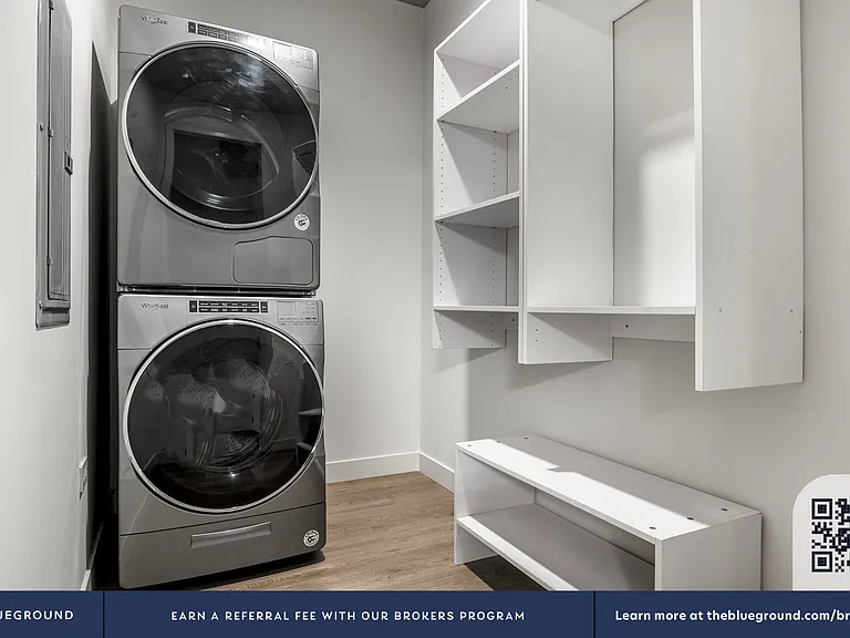Washer/Dryer in Apartment