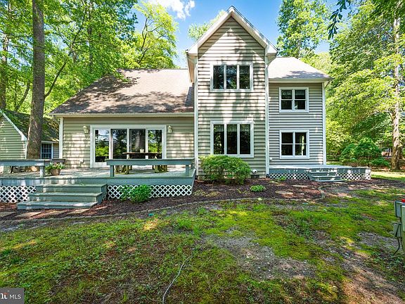 4th image of 8605 Hickory Pl