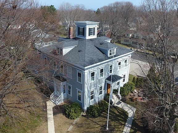 3rd image of 51 Woodland St APT 4