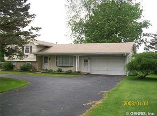 1213 Middle Rd, Rush, NY 14543