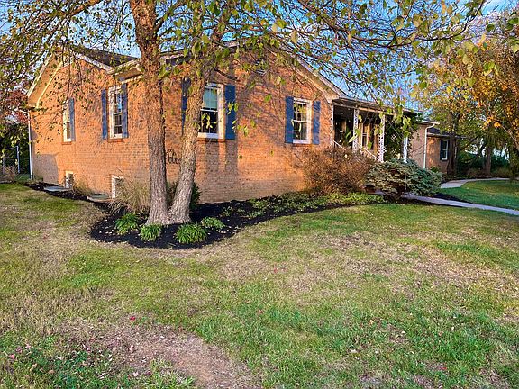 2nd image of 300 Corbitt Dr
