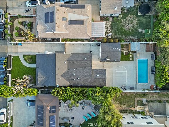 4th image of 5937 Ranchito Ave