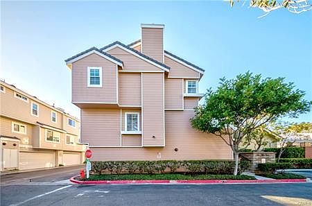 1st image of 2800 Plaza Del Amo Unit 203
