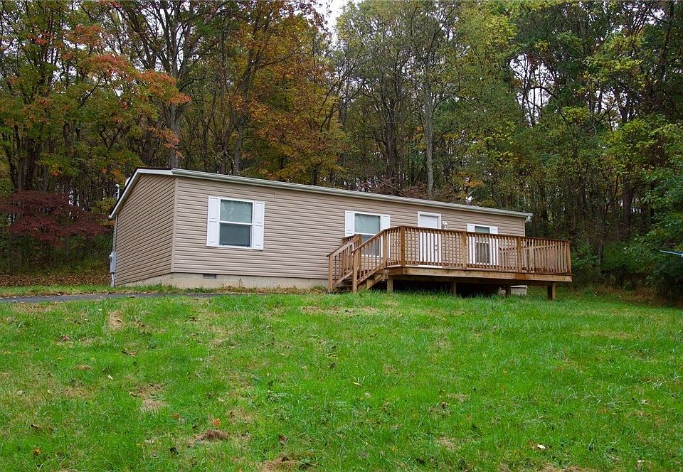 1st image of 17557 McKee Hill Rd