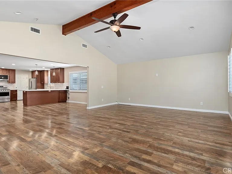 11792 Winton St — Photo 5