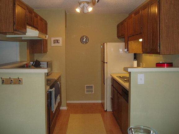 3rd image of 2272 Benson Ave APT F