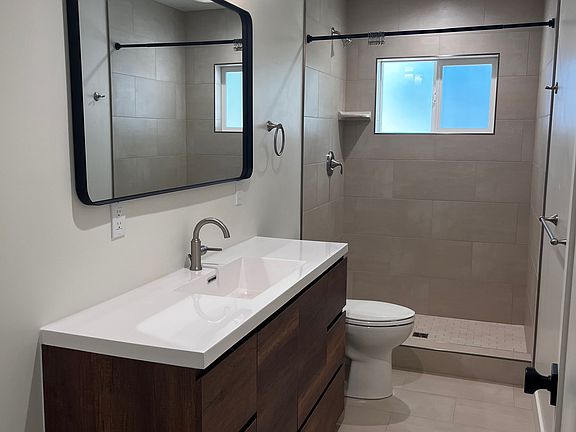 4th image of 142 N Tassajara Dr