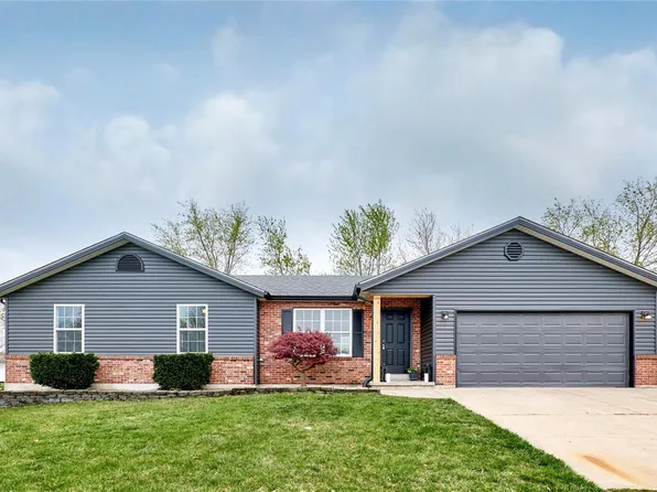 276 Shellbark Dr, Troy, MO 63379