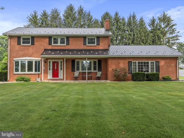 2909 Philadelphia Ave, Chambersburg, PA 17201