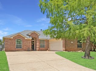 205 N Bending Oak Ln, Wylie, TX 75098