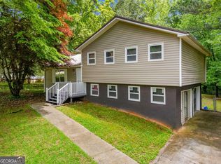 115 S Meadowcliff Cir, Carrollton, GA 30116