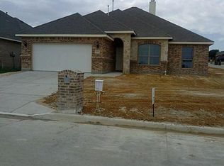 11109 Silver Horn Dr, Fort Worth, TX 76108