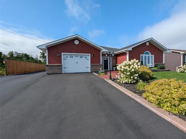 24 Ryan Street, Grand-Falls Windsor, NL A2A0C4
