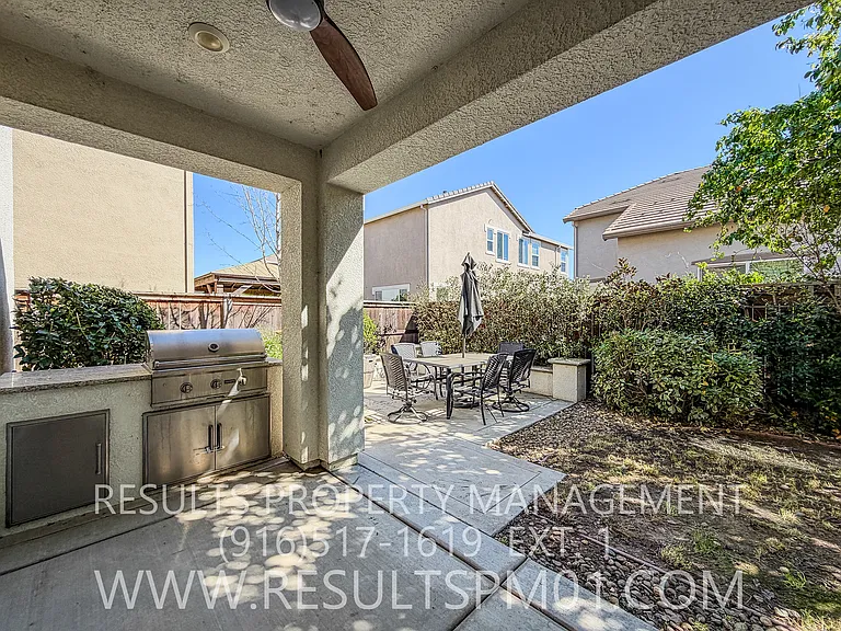 1573 Osborn Dr — Photo 33