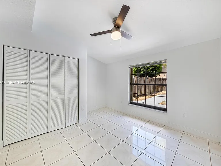 15157 SW 95th St — Photo 12