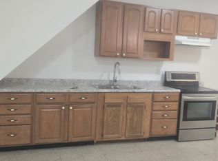 1002 N 11th St APT 1, Reading, PA 19604