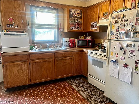 4th image of 173 Partridge St