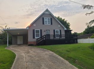 304 Parrish St, Martin, TN 38237