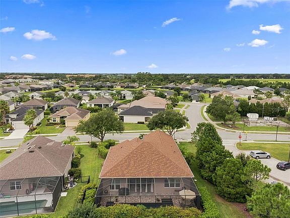 3rd image of 3850 CREEKSIDE PARK DR