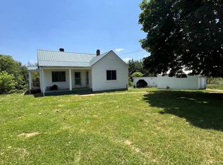 927 River Hill Rd, Galax, VA 24333