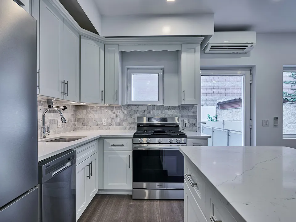 30-17 23rd St #1B
