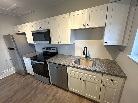 2nd image of 615 Lincoln Ave #17077647