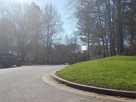 5th image of 4327 Crestridge Ln