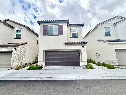 25161 Harmony Ave Photo 1