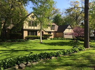 1140 Circle Dr, Elm Grove, WI 53122