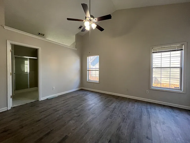 2730 Cambridge Park Dr — Photo 14