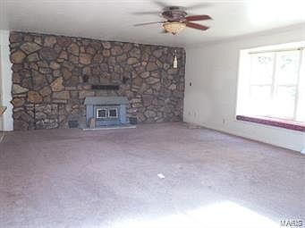 4th image of 1720 Oak Hills St