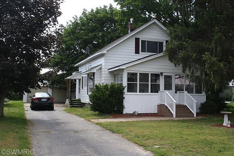 1st image of 5183 36th Ave