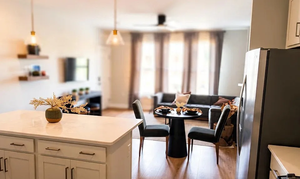 429 Aura Ave #4-13