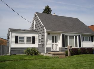 2250 Aberdeen Ave, Toledo, OH 43614