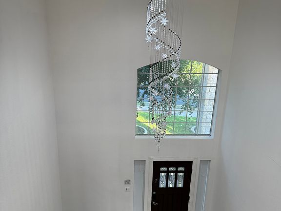 5th image of 4372 Barchetta Dr