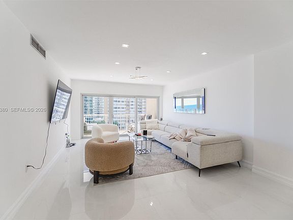 3rd image of 1950 S Ocean Dr APT 8J