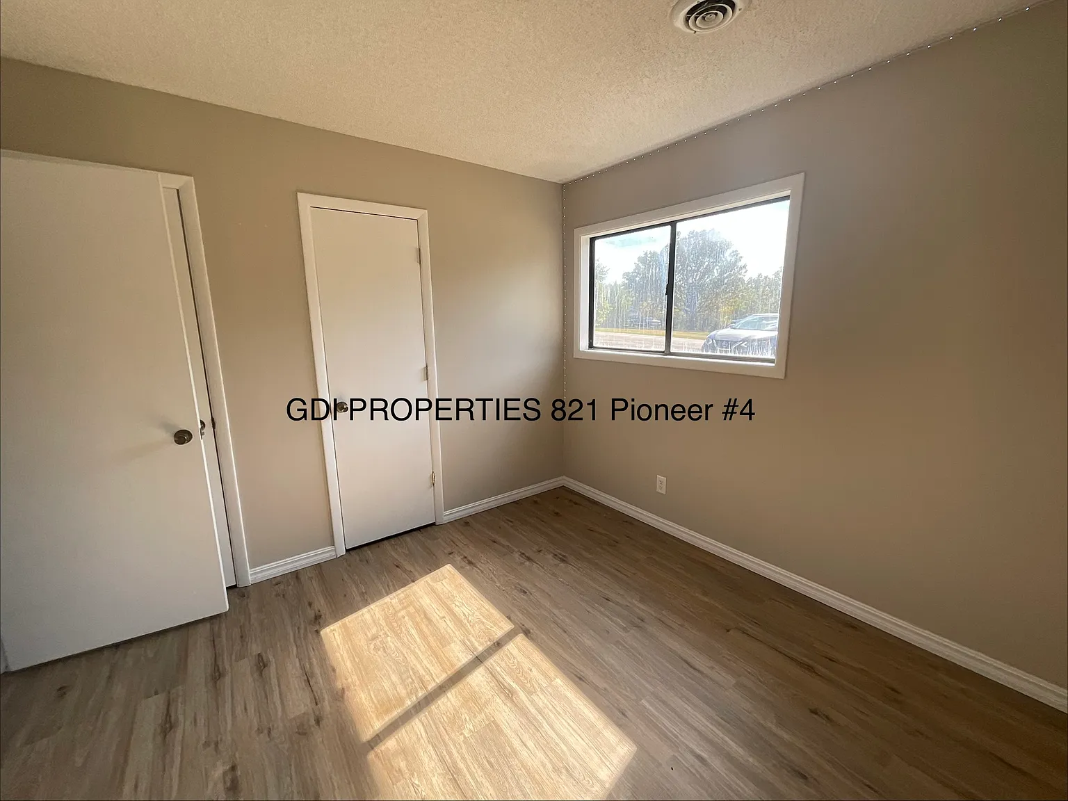 2 bed, 800 sqft, $815 — Photo 3