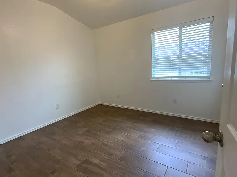 6709 Mustang Creek Rd — Photo 15